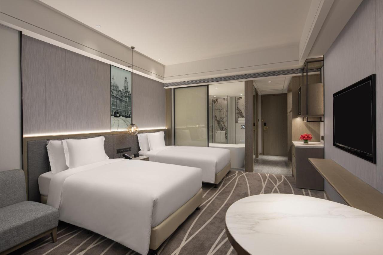 Crowne Plaza Shanghai Nanjing Road By Ihg Exterior photo